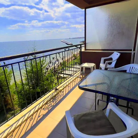 и студия в комплекс акротирия * Misivri