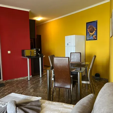 и студия в комплекс акротирия