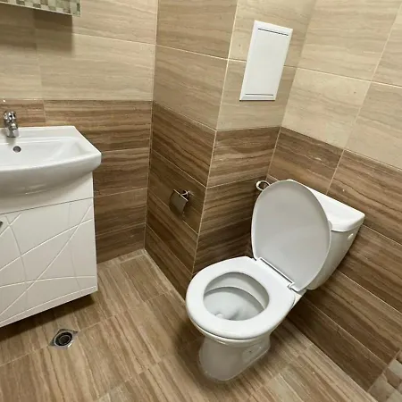 и студия в комплекс акротирия Appartamento Nesebar