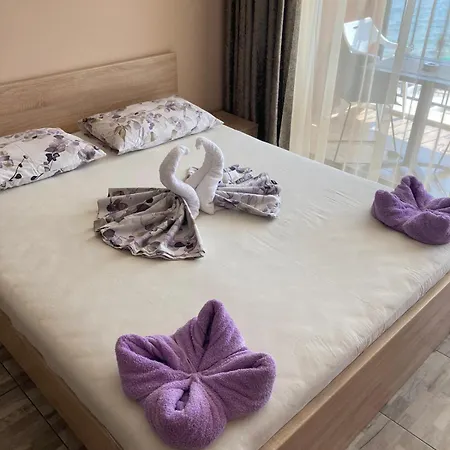 דירה и студия в комплекс акротирия *