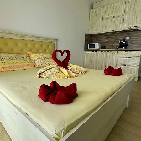 Apartment и студия в комплекс акротирия *