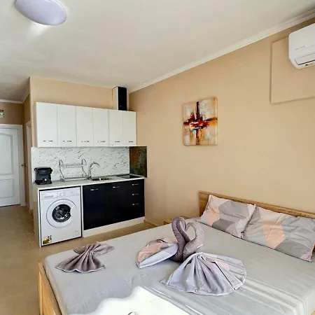 Appartamento и студия в комплекс акротирия Nesebar