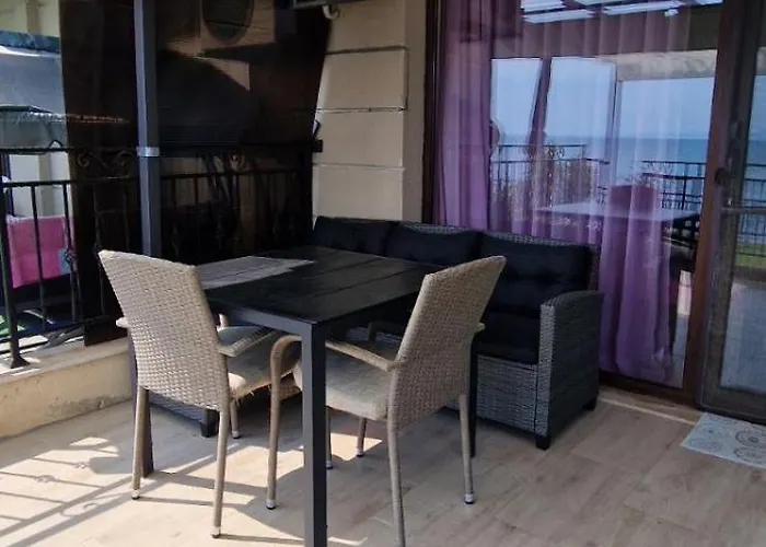 и студия в комплекс акротирия * Nessebar