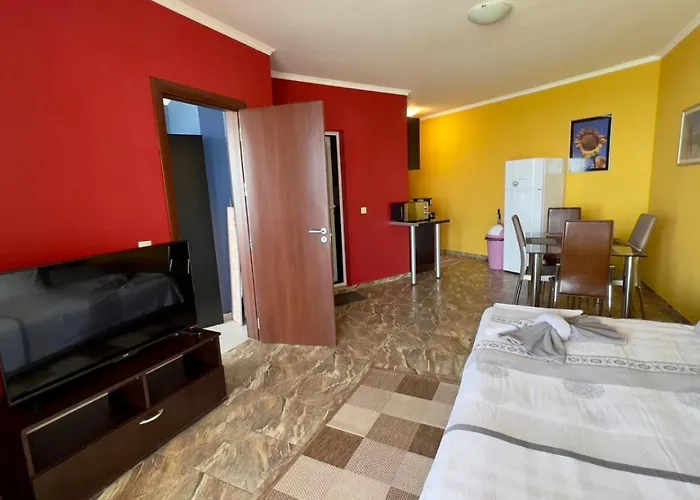 и студия в комплекс акротирия Lejlighed