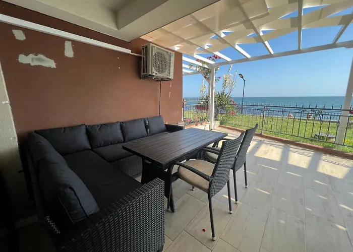 и студия в комплекс акротирия Lejlighed Nessebar