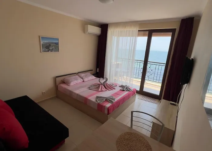 и студия в комплекс акротирия Nessebar