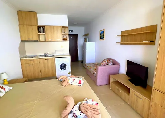 и студия в комплекс акротирия Nessebar